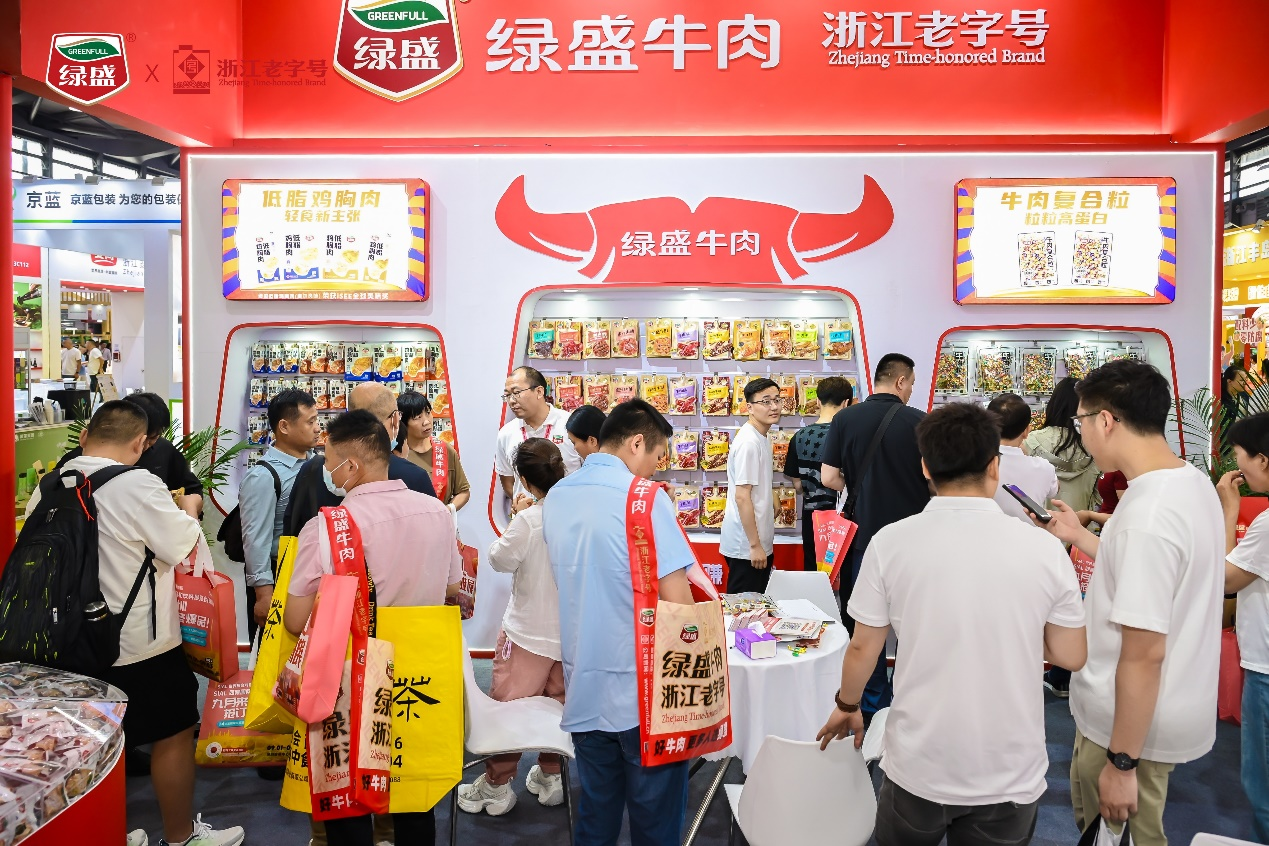 SIAL西雅展：綠盛爆品矩陣攜手經(jīng)銷商共贏，百年老字號展現(xiàn)多維實(shí)力